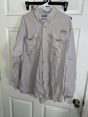 Columbia PFG Shirt Mens L Khaki Long Sleeve Vented Button Down UPF 30+